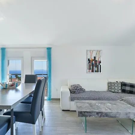 Apartment Crowonder Luxury Vir- 6 New For Families With Playground For Kids