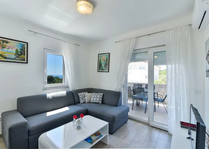 Crowonder Luxury Vir- 6 New For Families With Playground For Kids Apartman